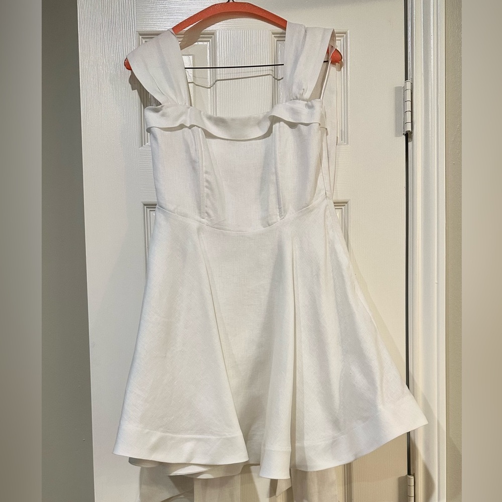 DISSH bow sleeve dresss